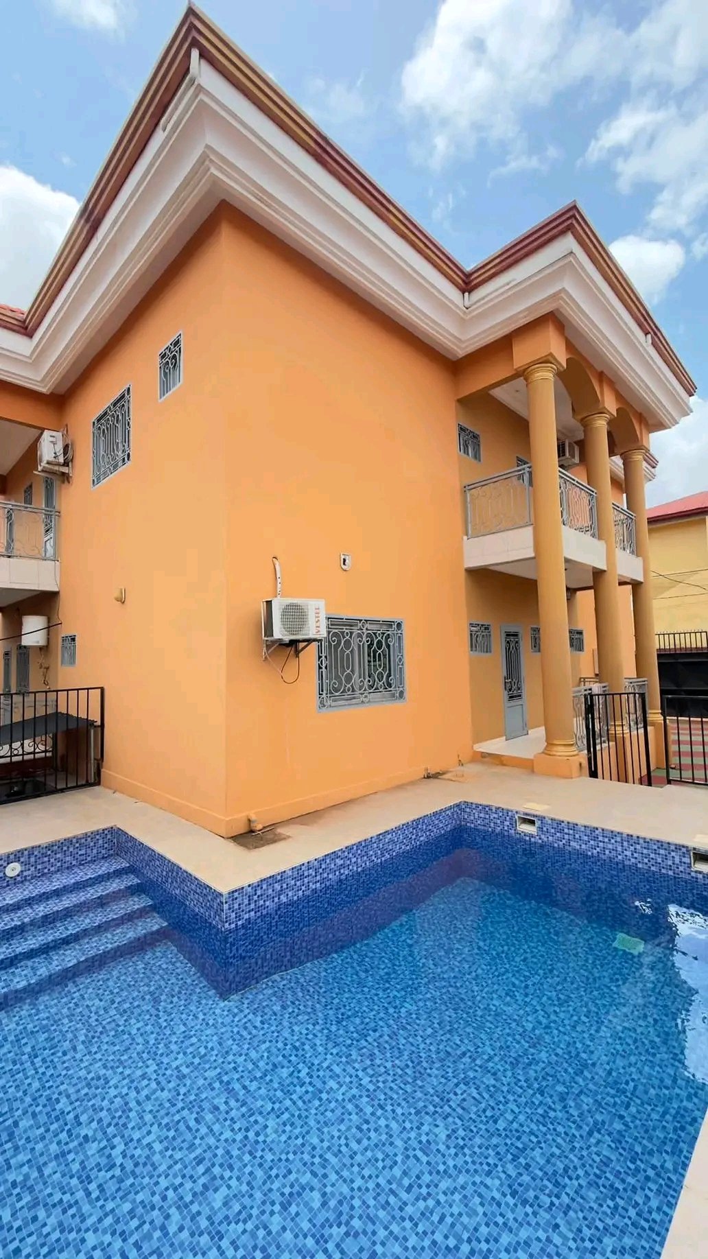 DUPLEX MEUBLÉ 2