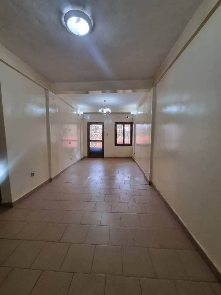 Apparemment en location 1er étage kipé 2