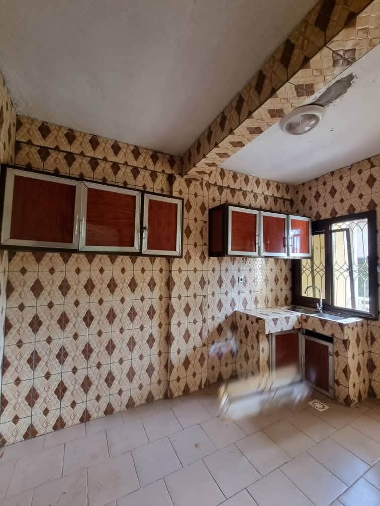 Apparemment en location 1er étage kipé 4